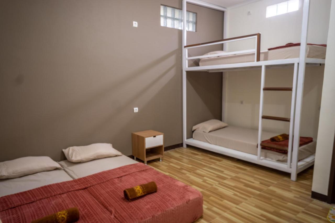 Zenrra House Hotel Bandung Kültér fotó