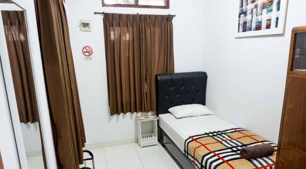 Zenrra House Hotel Bandung Kültér fotó